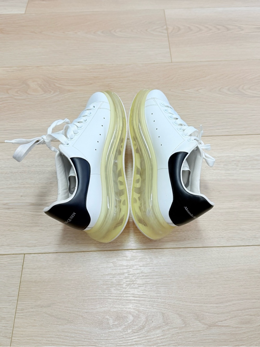 ALEXANDER MCQUEEN Woman’s  Oversized Transparent Sole Sneakers Size 9 - Picture 6 of 16